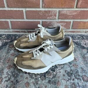New Balance 327 / Mens 11.5 D / Military Olive Green White Sneakers MS327DC